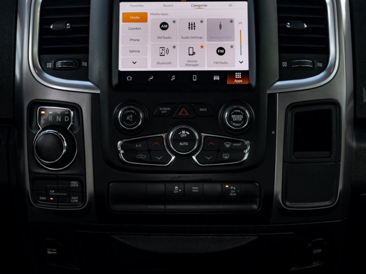 2022 RAM 1500 Classic WARLOCK Photo