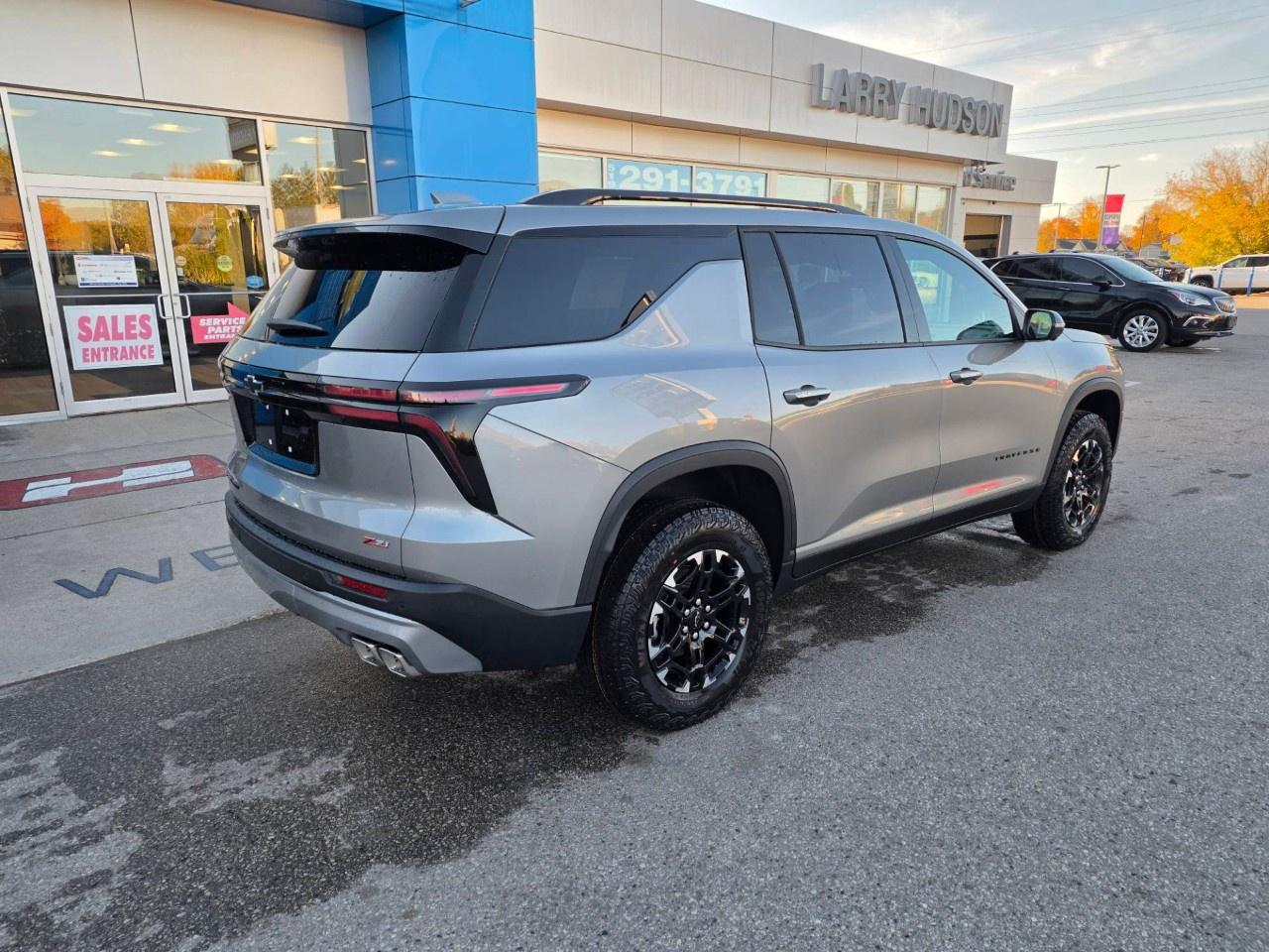 2027 Chevrolet Traverse AWD 4dr Z71 Photo