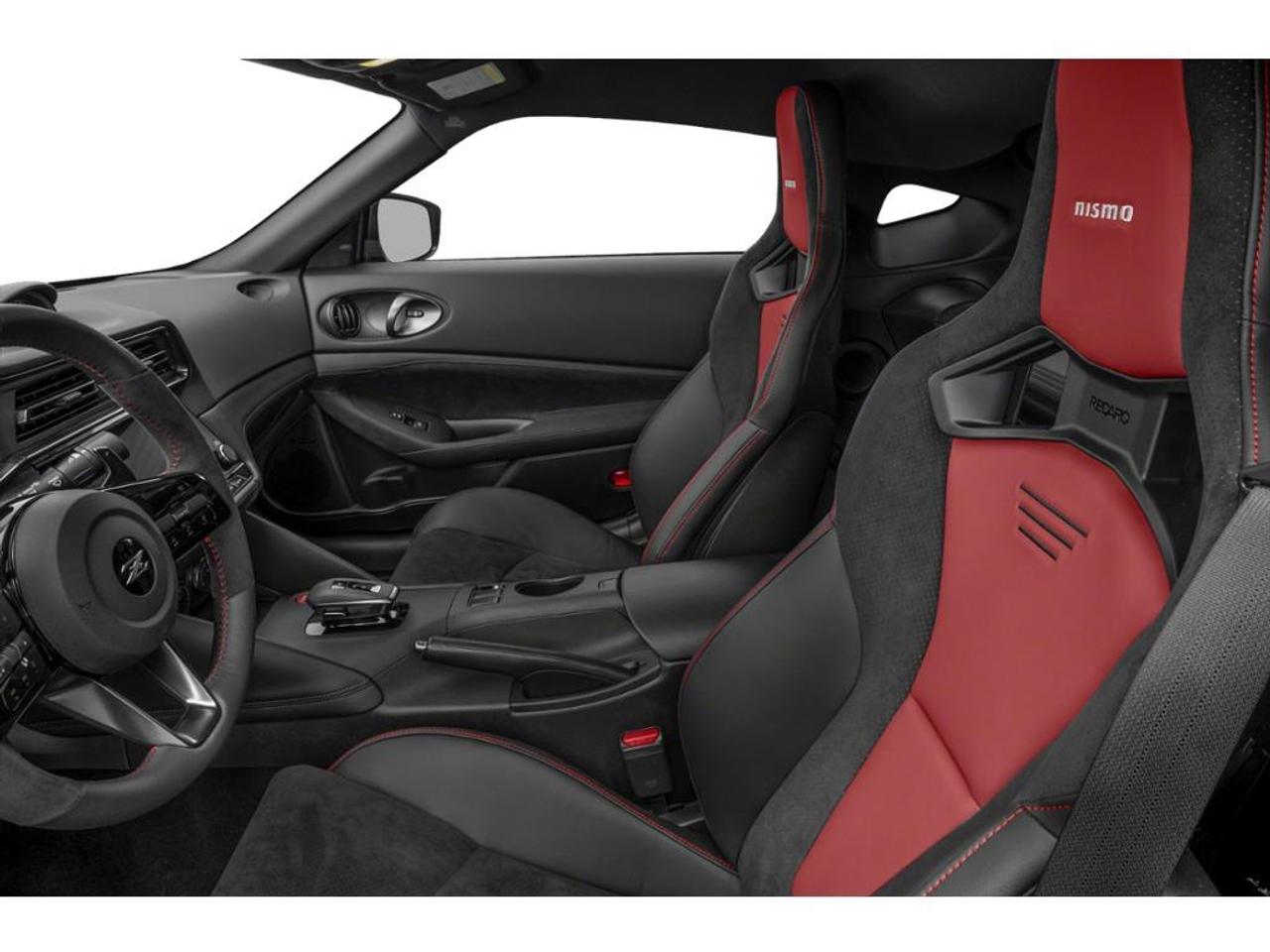 2024 Nissan 370Z Nismo Photo3