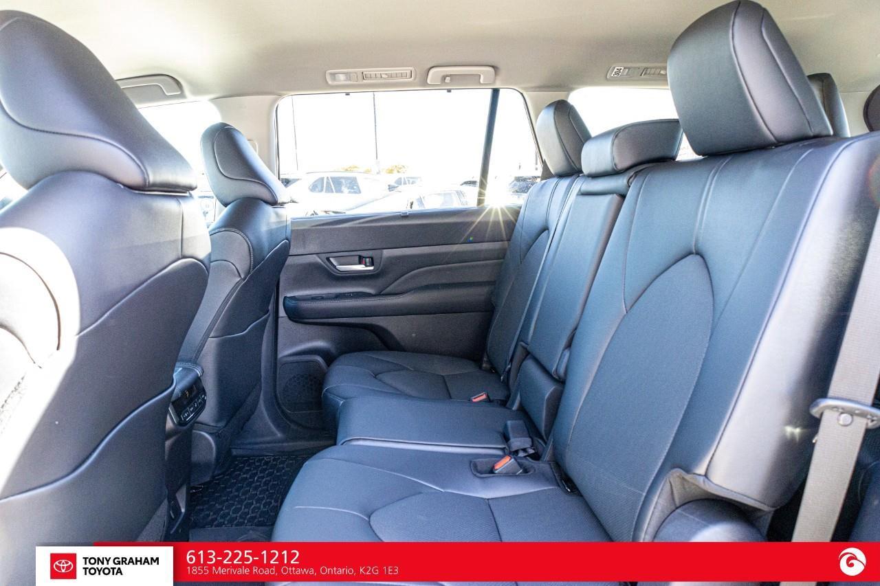 2026 Toyota Grand Highlander XLE Photo