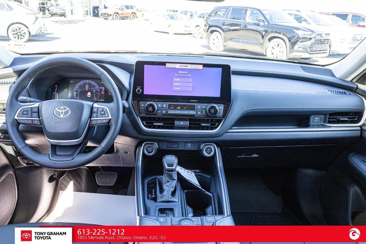 2026 Toyota Grand Highlander XLE Photo