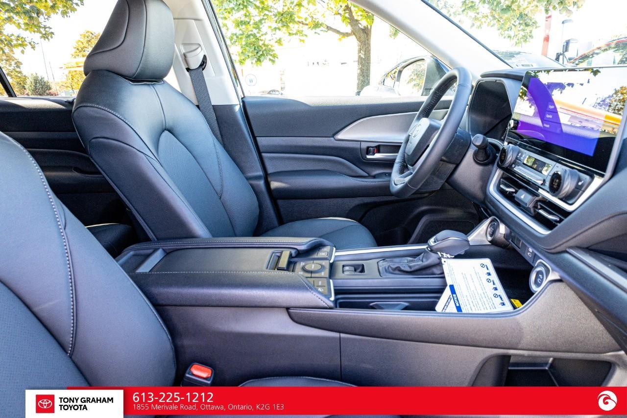 2026 Toyota Grand Highlander XLE Photo