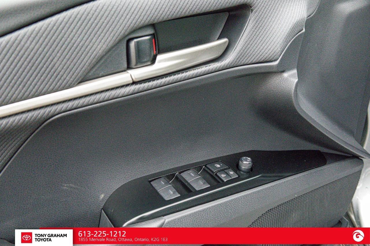 2026 Toyota Camry SE Upgrade Photo