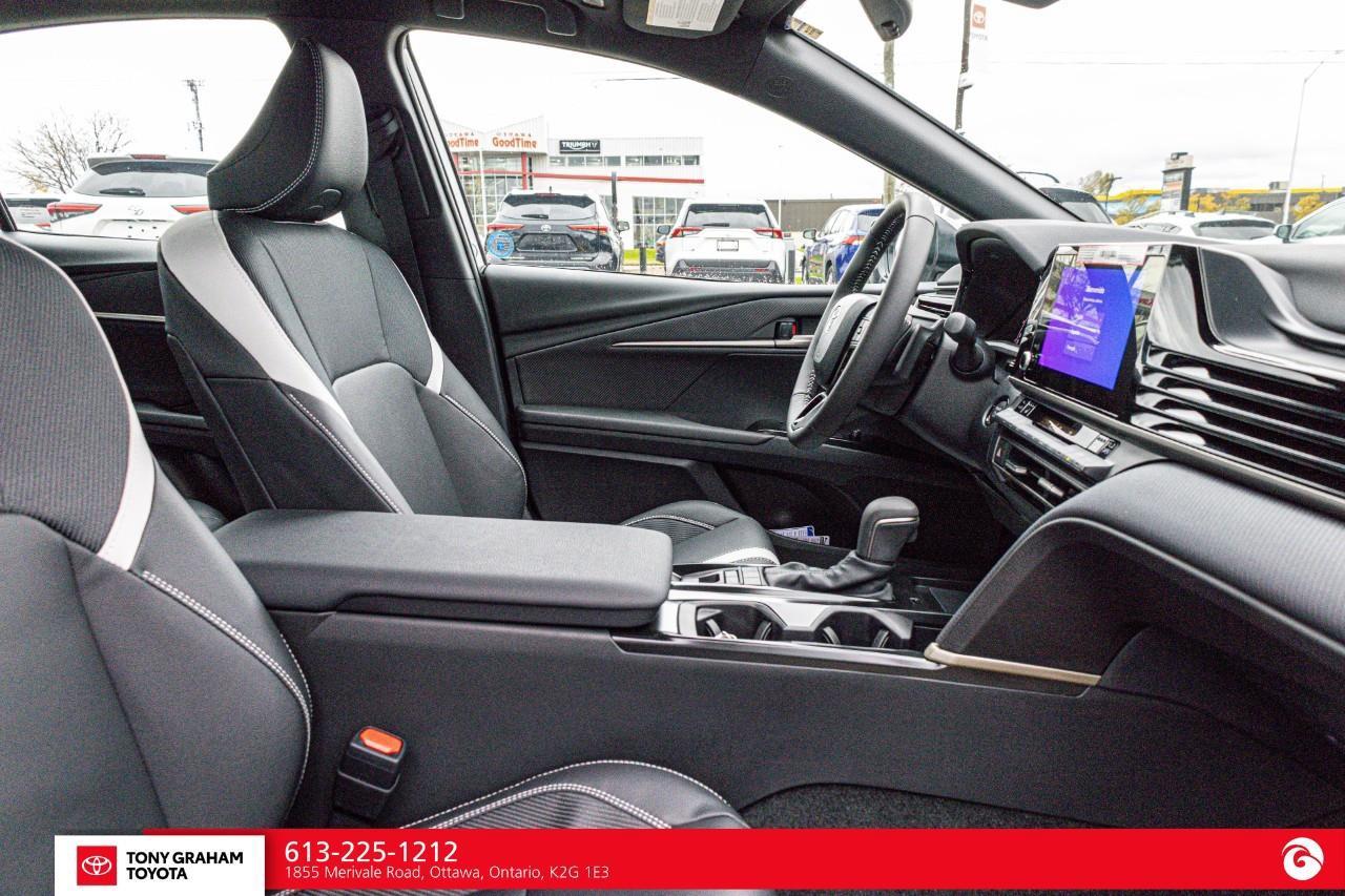 2026 Toyota Camry SE Upgrade Photo