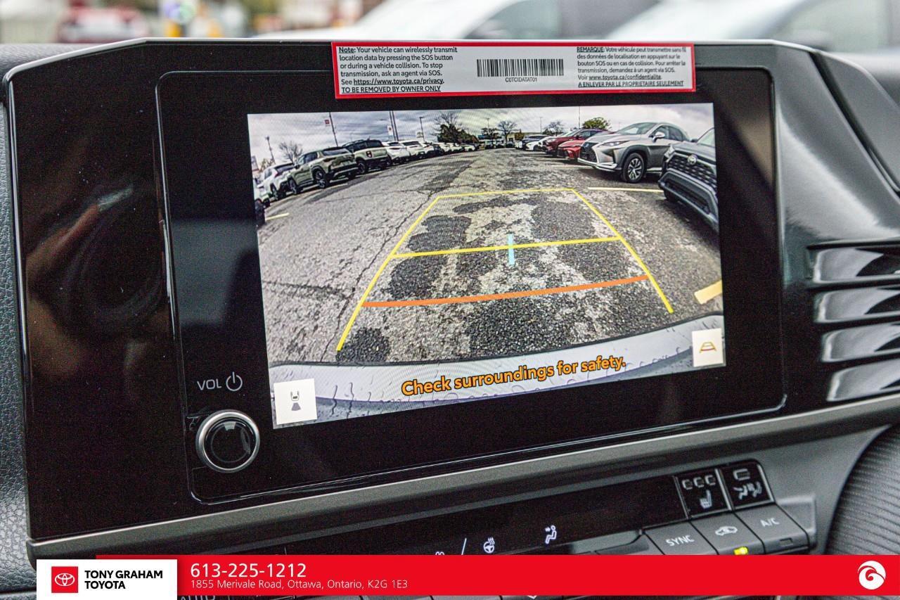 2026 Toyota Camry SE Upgrade Photo