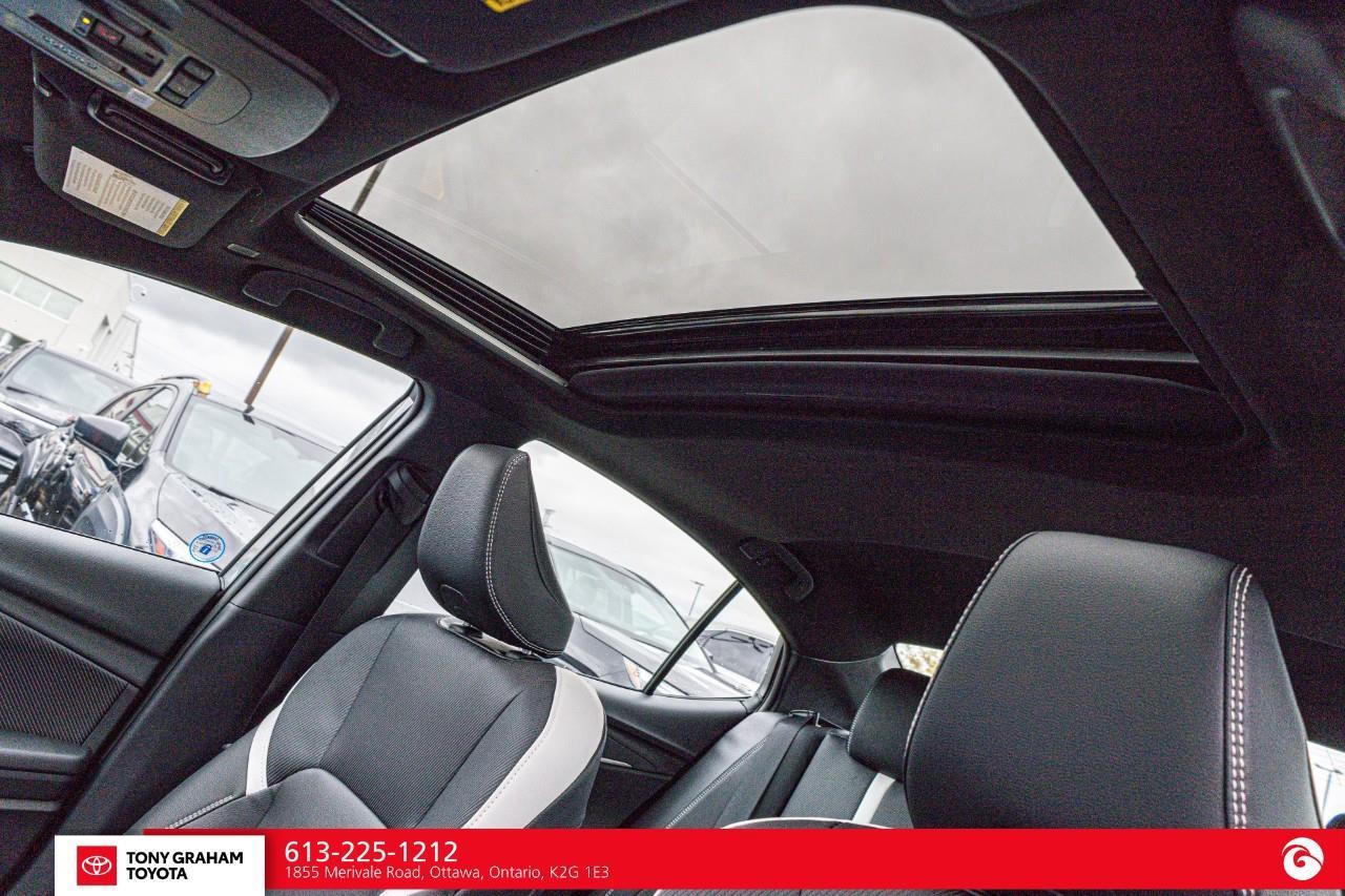 2026 Toyota Camry SE Upgrade Photo