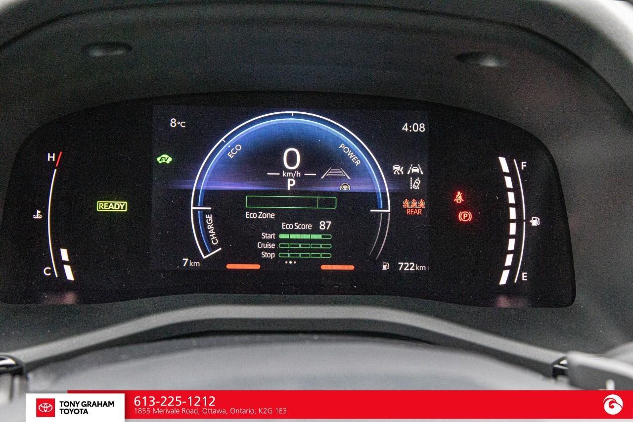 2026 Toyota Camry SE Upgrade Photo