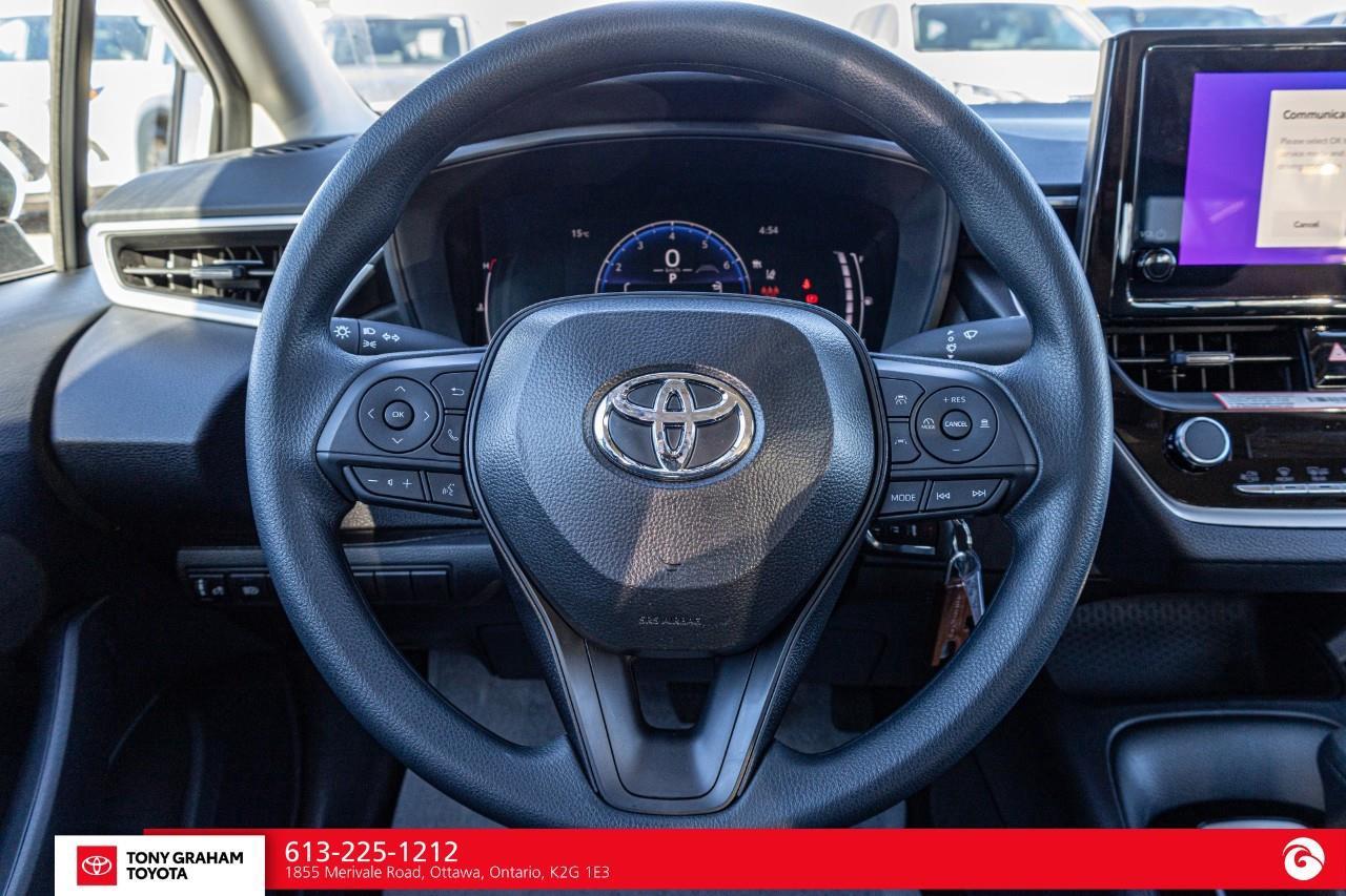 2027 Toyota Corolla L Photo