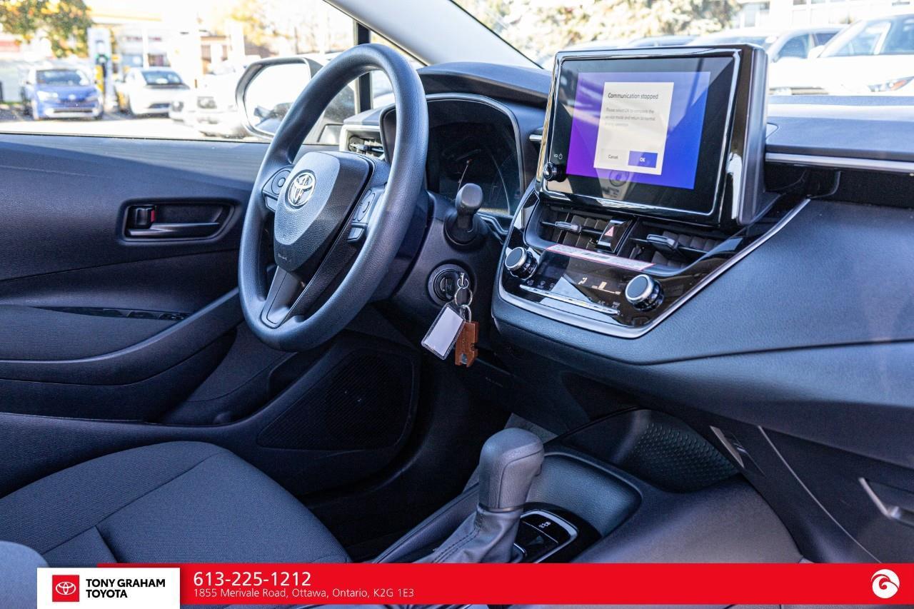 2027 Toyota Corolla L Photo