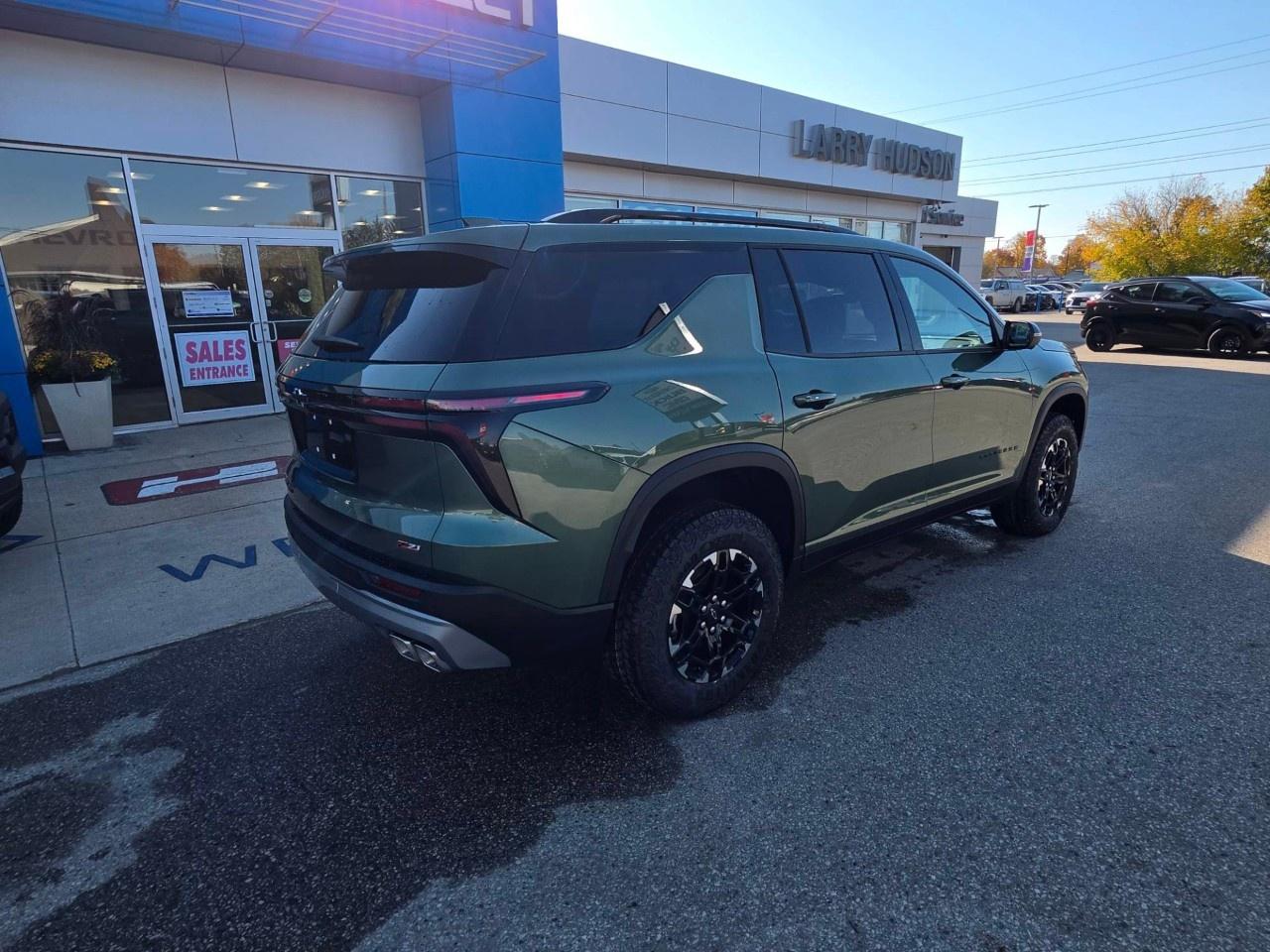2027 Chevrolet Traverse AWD 4dr Z71 Photo