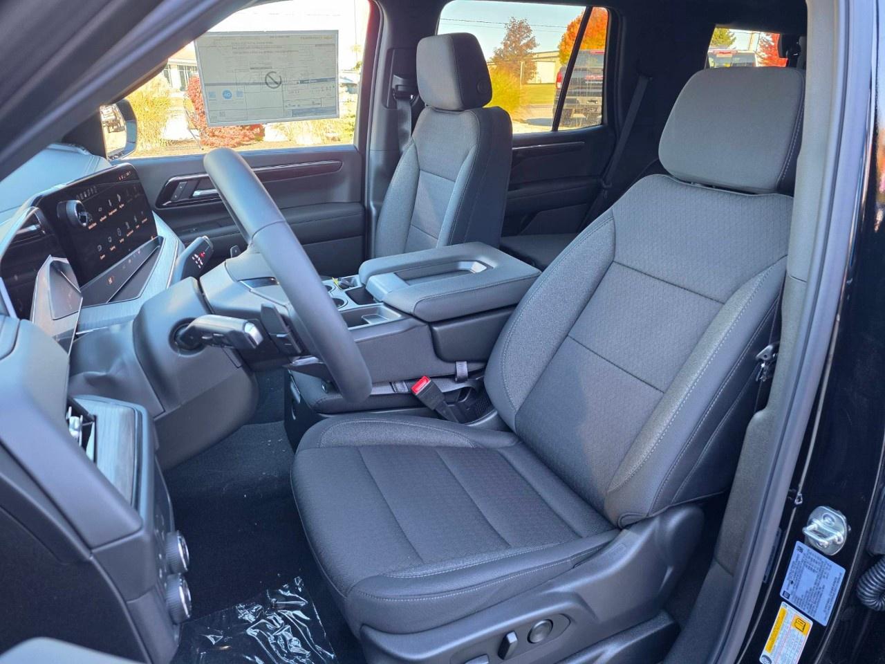 2027 Chevrolet Tahoe 4WD 4DR LS Photo3