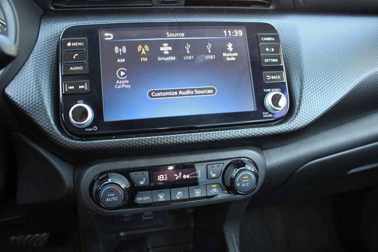 2024 Nissan Kicks SV*Low Ks*Heated Seats*CarPlay*Rear Cam*Gas Saver Photo
