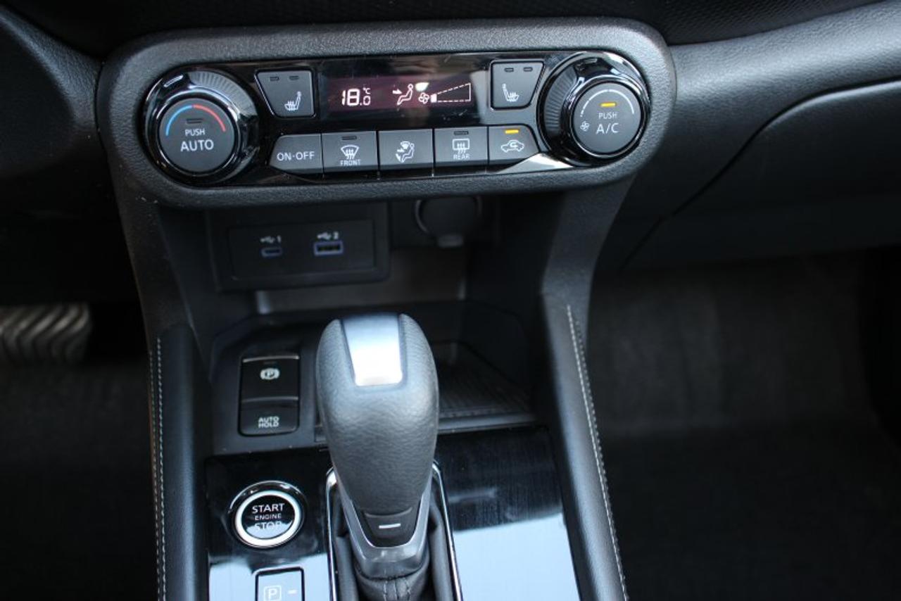 2024 Nissan Kicks SV*Low Ks*Heated Seats*CarPlay*Rear Cam*Gas Saver Photo
