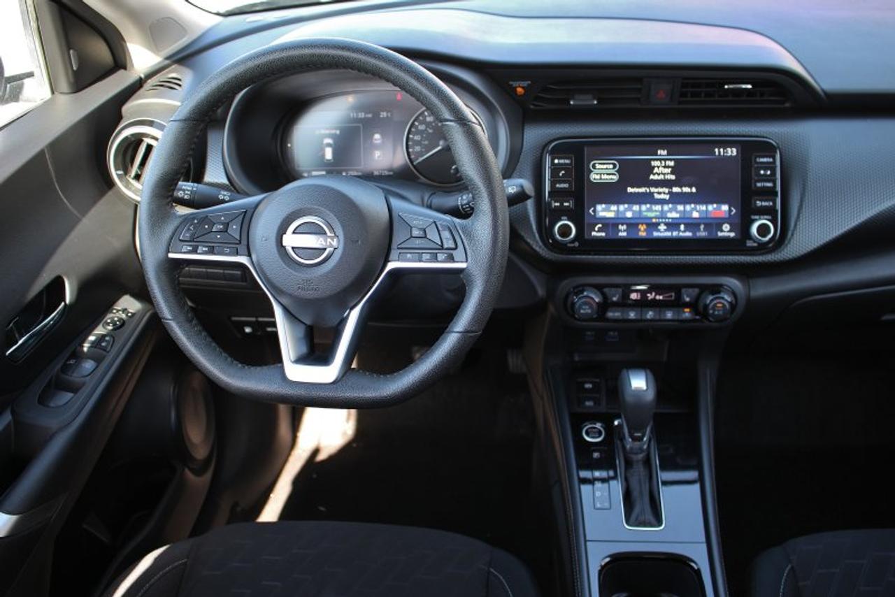 2024 Nissan Kicks SV*Low Ks*Heated Seats*CarPlay*Rear Cam*Gas Saver Photo