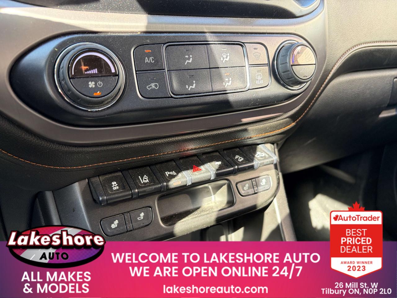 2021 GMC Canyon 4WD AT4 Leather Photo