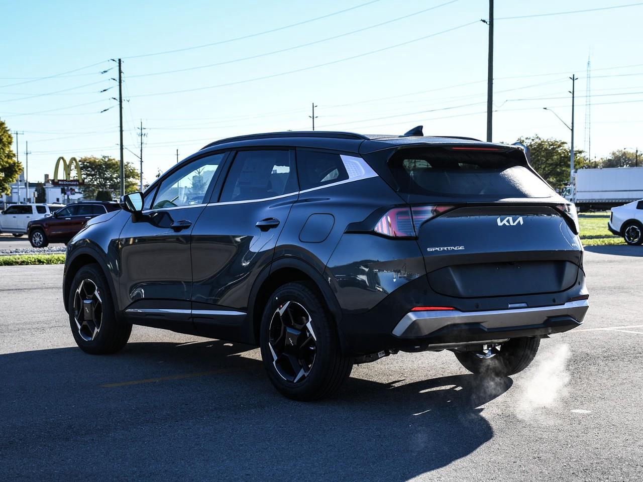 2026 Kia Sportage EX Photo
