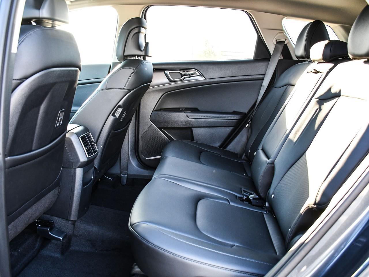 2026 Kia Sportage EX Photo