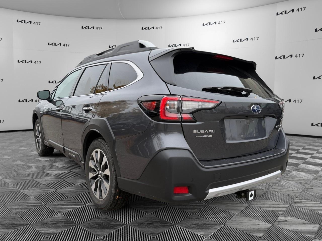 2023 Subaru Outback Premier XT CVT Photo2