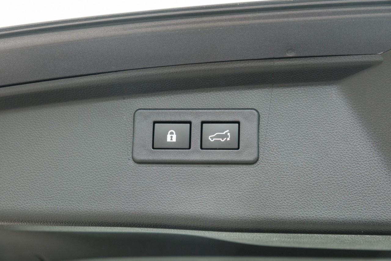 2023 Subaru Outback Premier XT CVT Photo