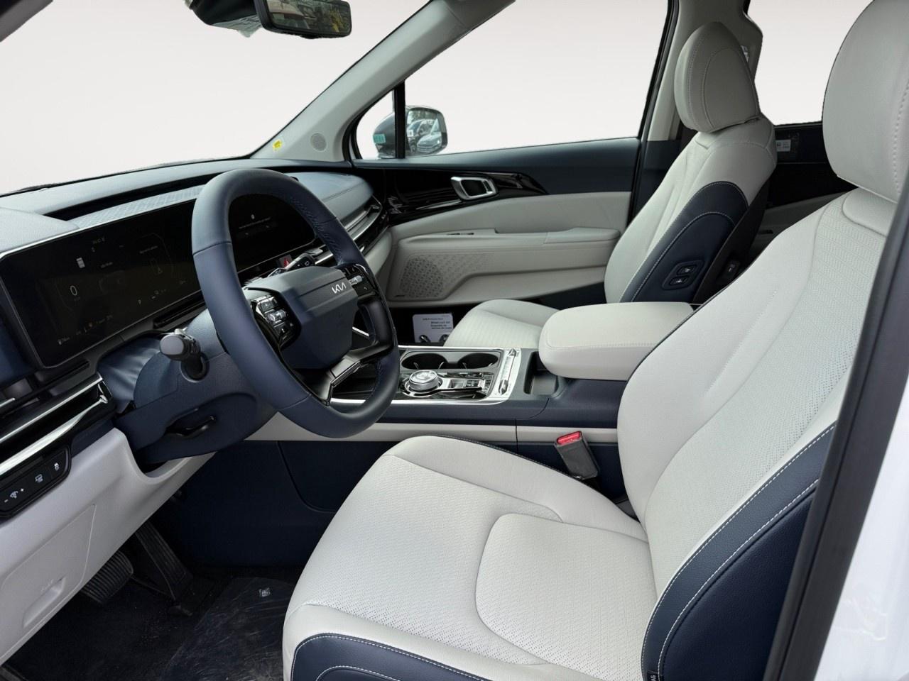 2027 Kia Carnival Hybrid SX  FWD Photo