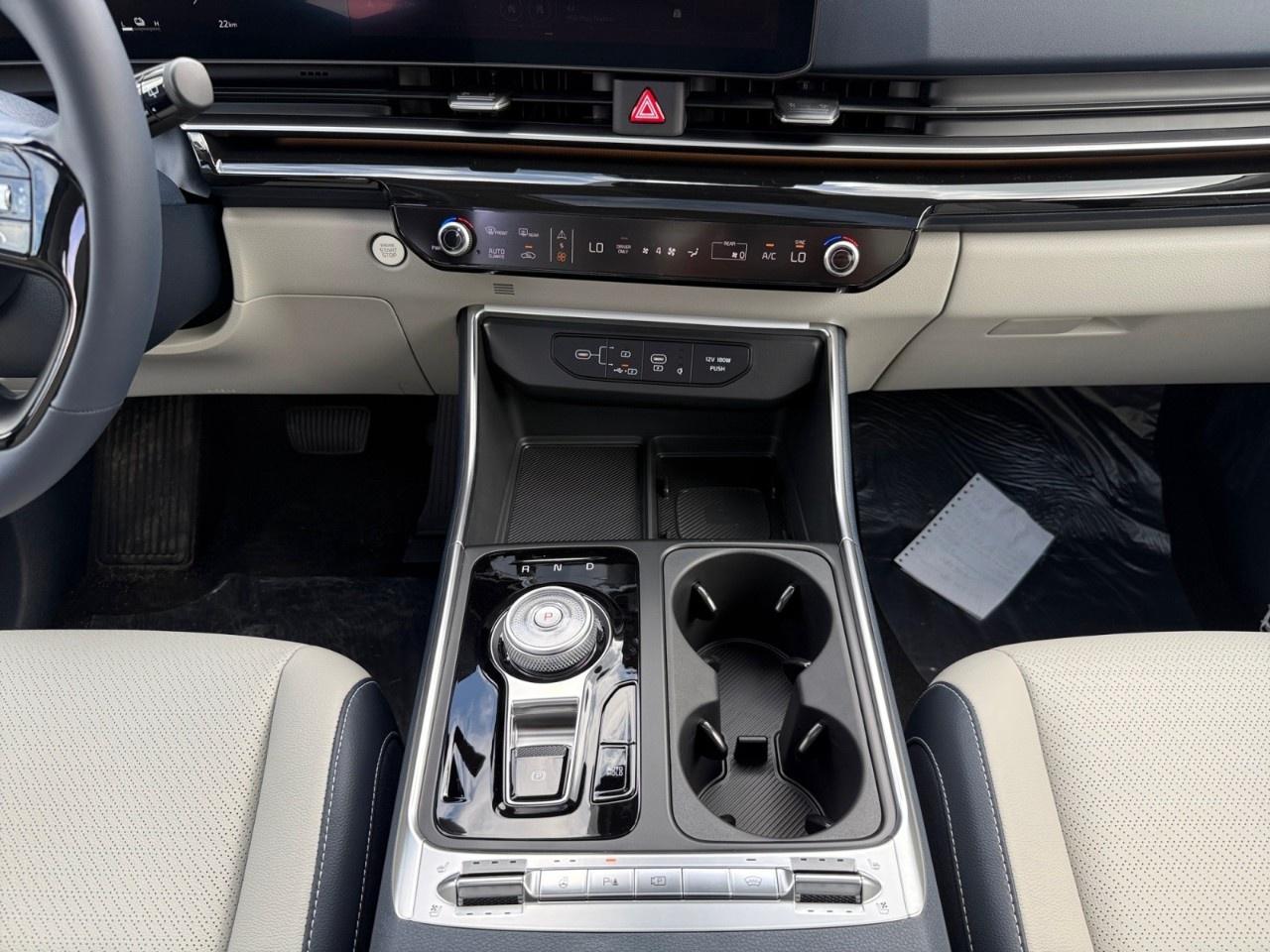 2027 Kia Carnival Hybrid SX  FWD Photo