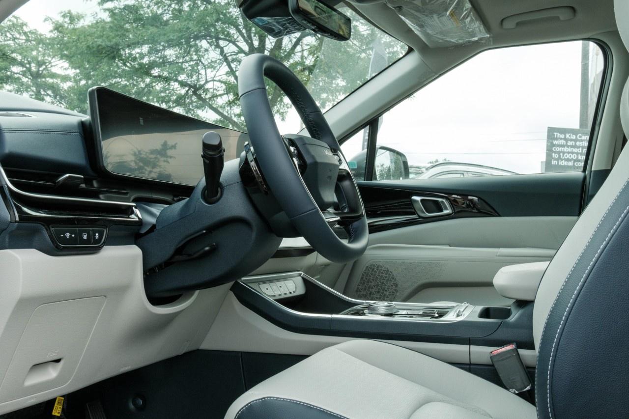 2027 Kia Carnival Hybrid SX  FWD Photo