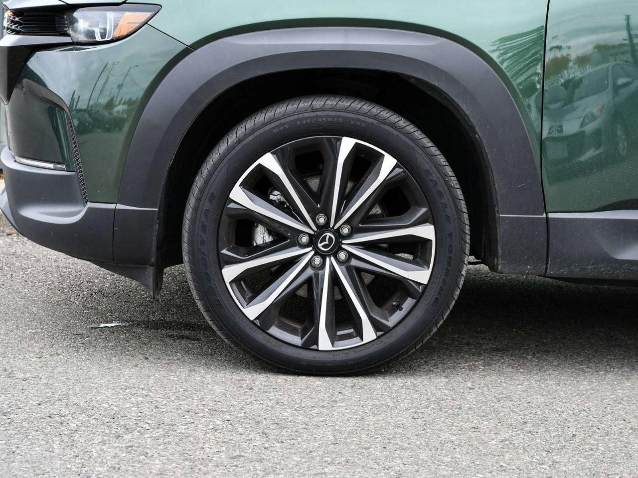 2025 Mazda CX-50 GT AWD Photo