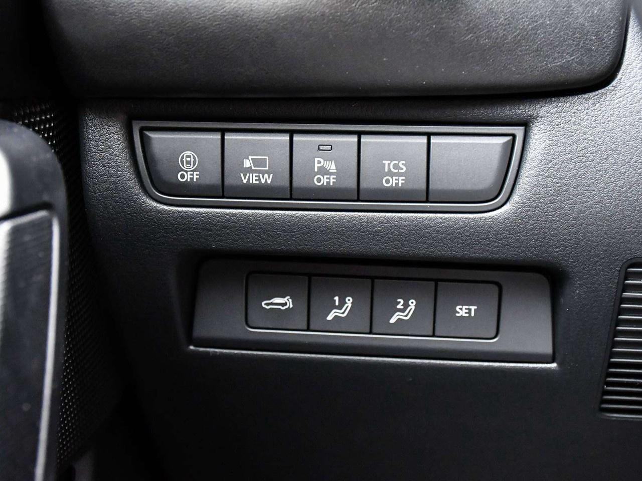 2025 Mazda CX-50 GT AWD Photo