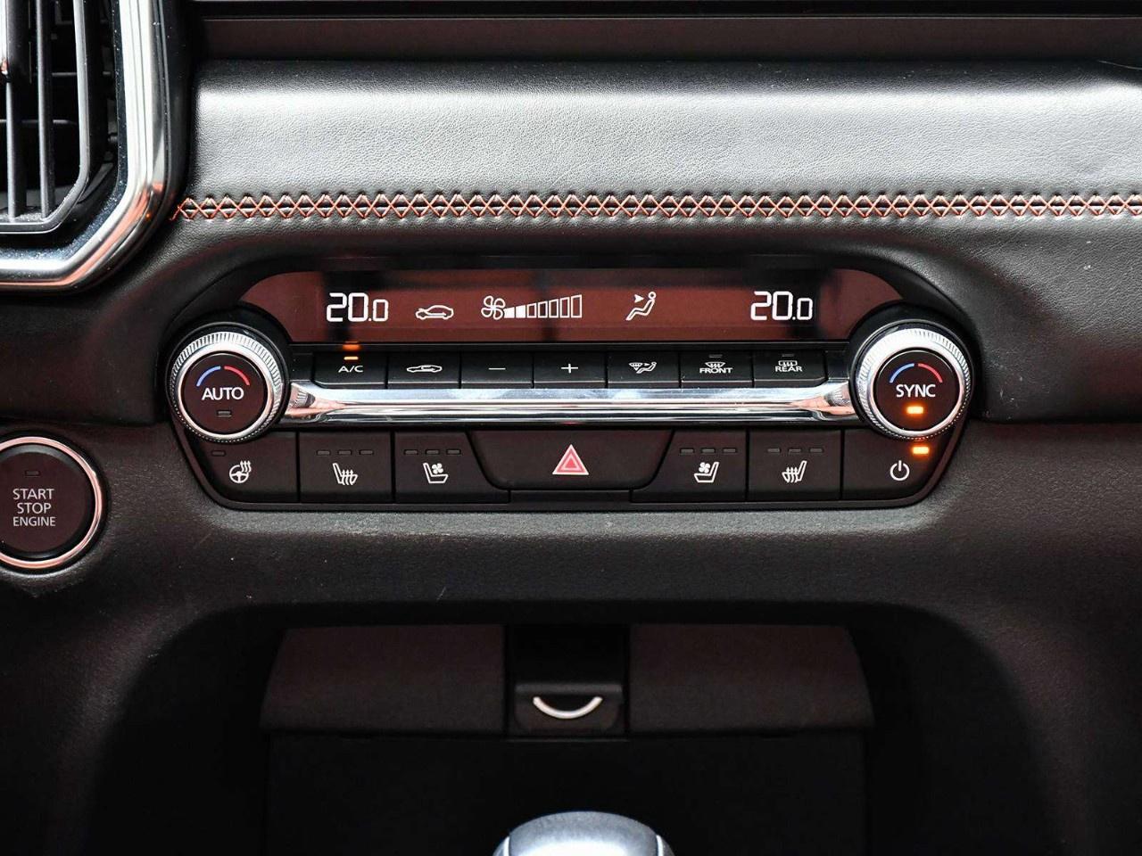 2025 Mazda CX-50 GT AWD Photo