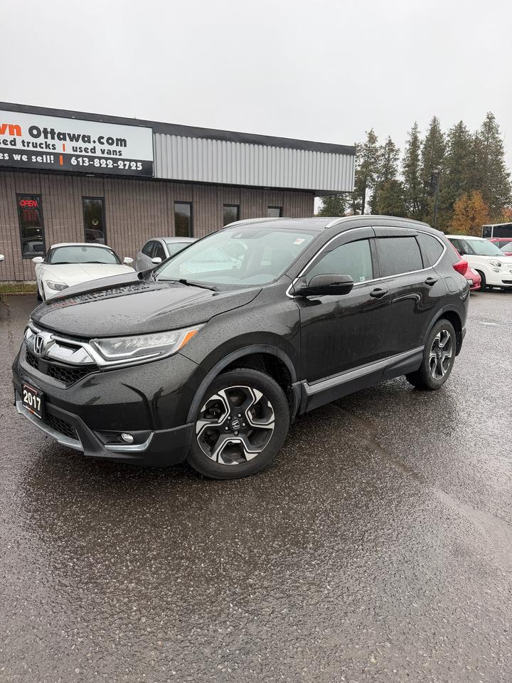 2017 Honda CR-V Touring - Photo #1