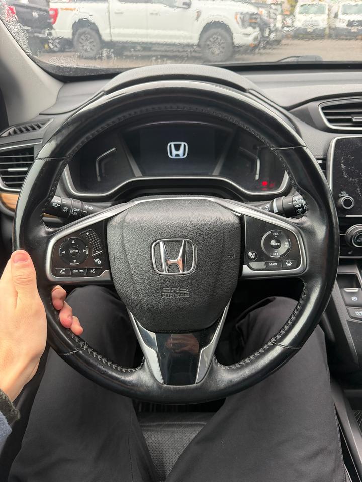 2017 Honda CR-V Touring Photo