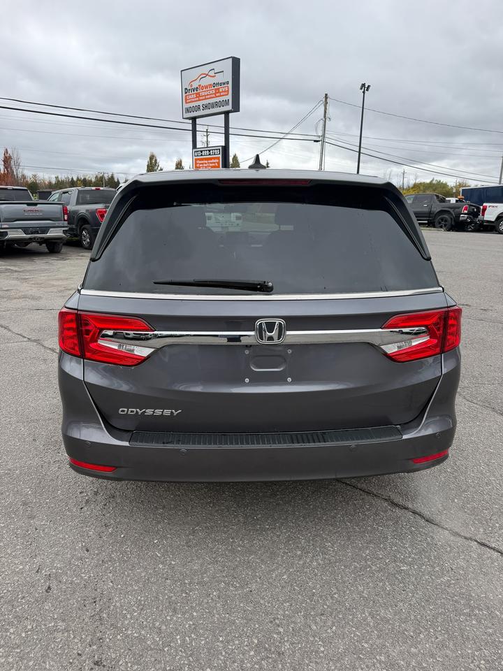 2019 Honda Odyssey EX-L NAVI Photo3