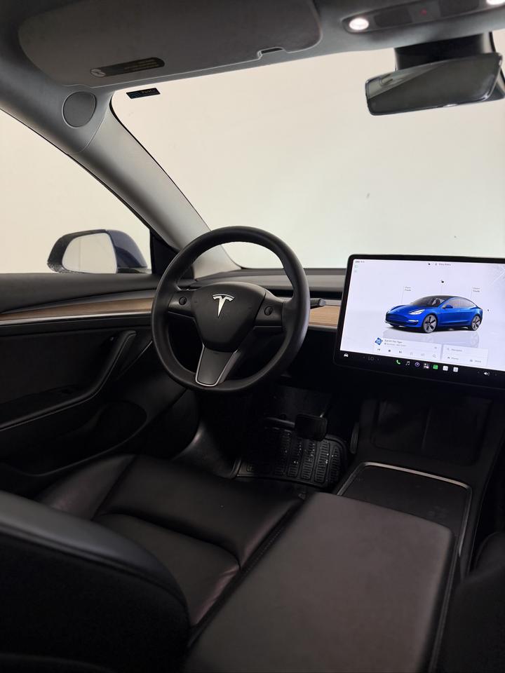 2022 Tesla Model 3 Long Range |AWD| Traffic Aware W/ Autosteer Photo