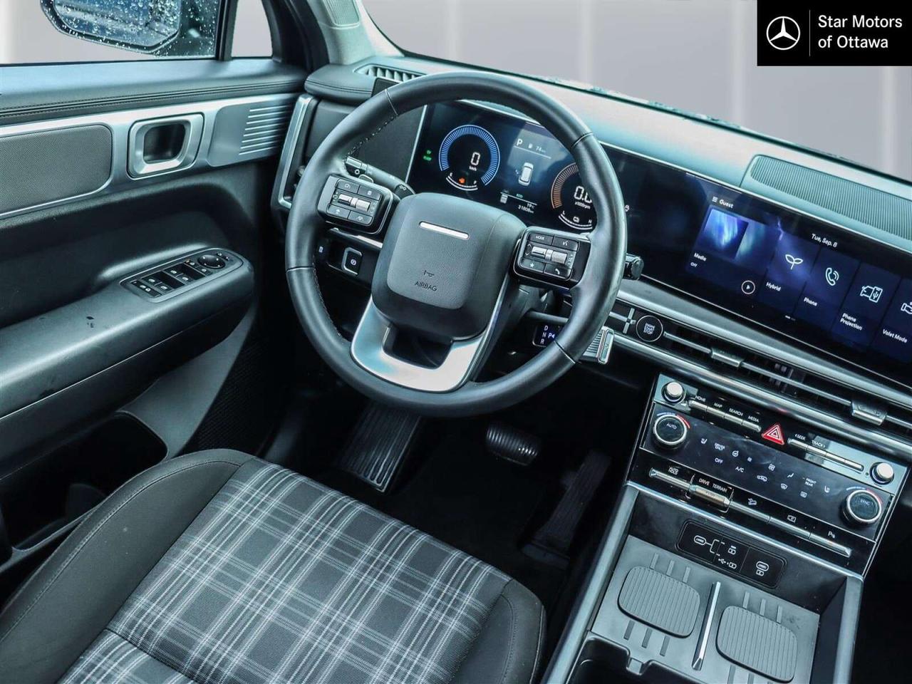 2025 Hyundai Santa Fe Preferred Photo