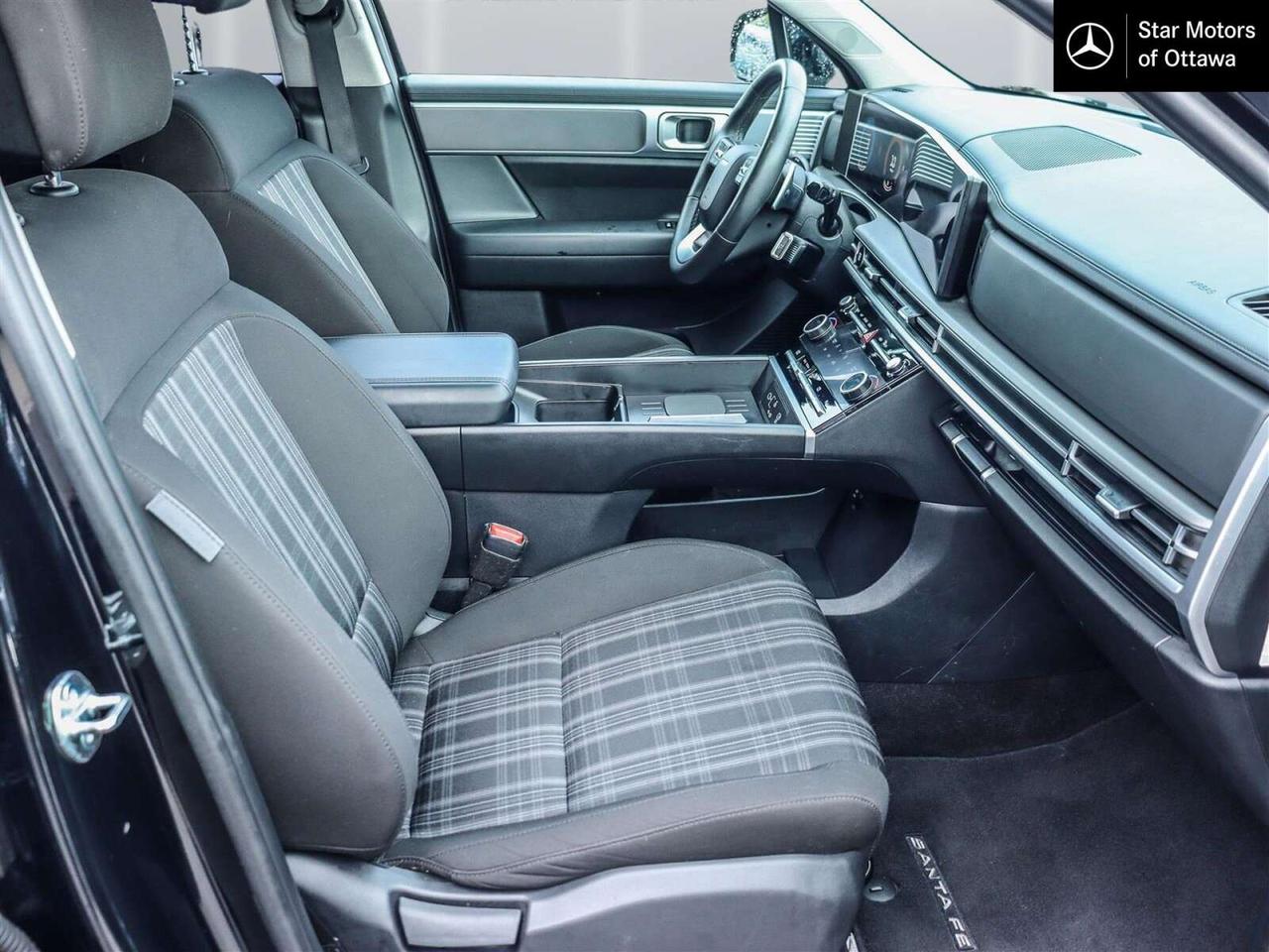 2025 Hyundai Santa Fe Preferred Photo