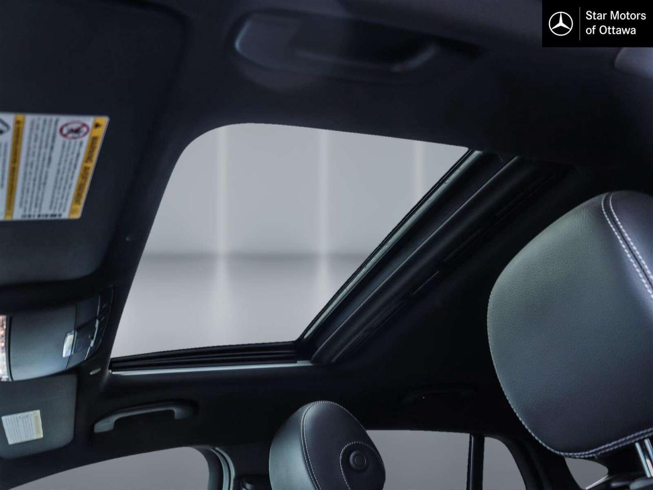 2022 Mercedes-Benz GLC GLC 300 Photo