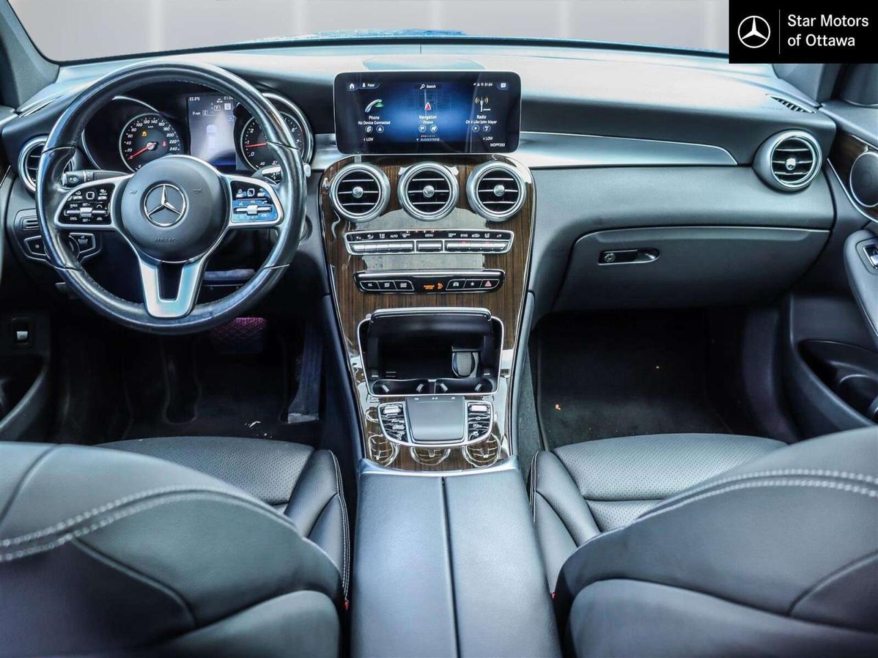 2022 Mercedes-Benz GLC GLC 300 Photo