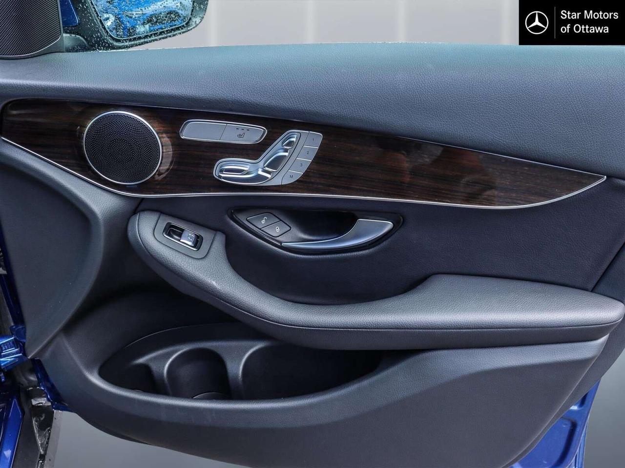 2022 Mercedes-Benz GLC GLC 300 Photo