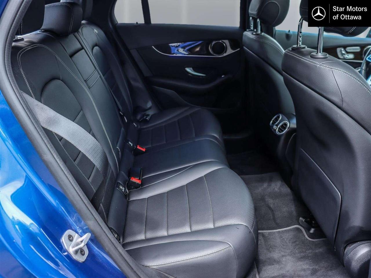 2022 Mercedes-Benz GLC GLC 300 Photo