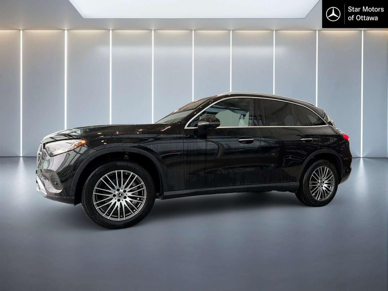 2026 Mercedes-Benz GLC 4MATIC Photo5