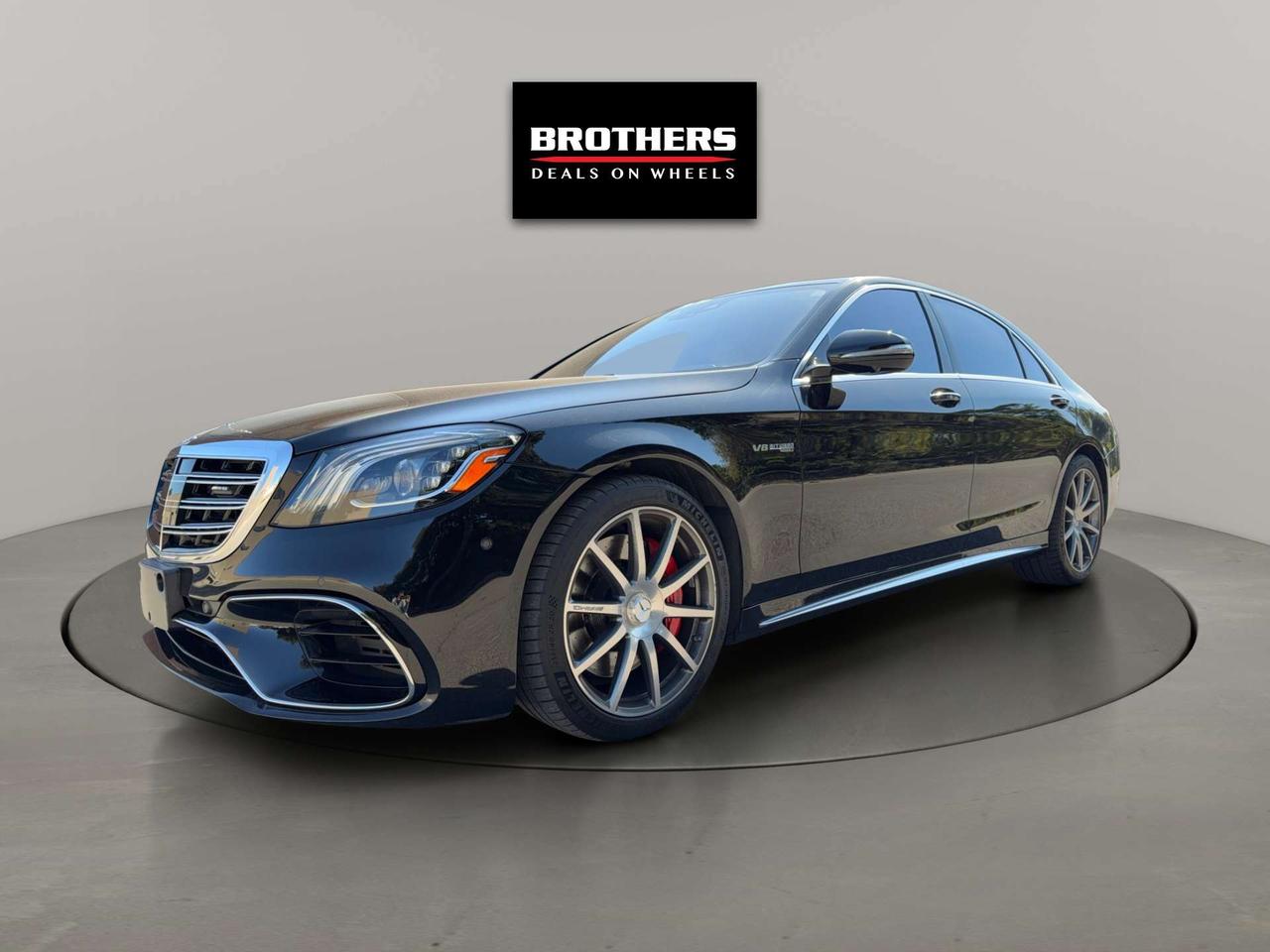 2018 Mercedes-Benz S-Class AMG S 63 4Matic Sedan Photo2
