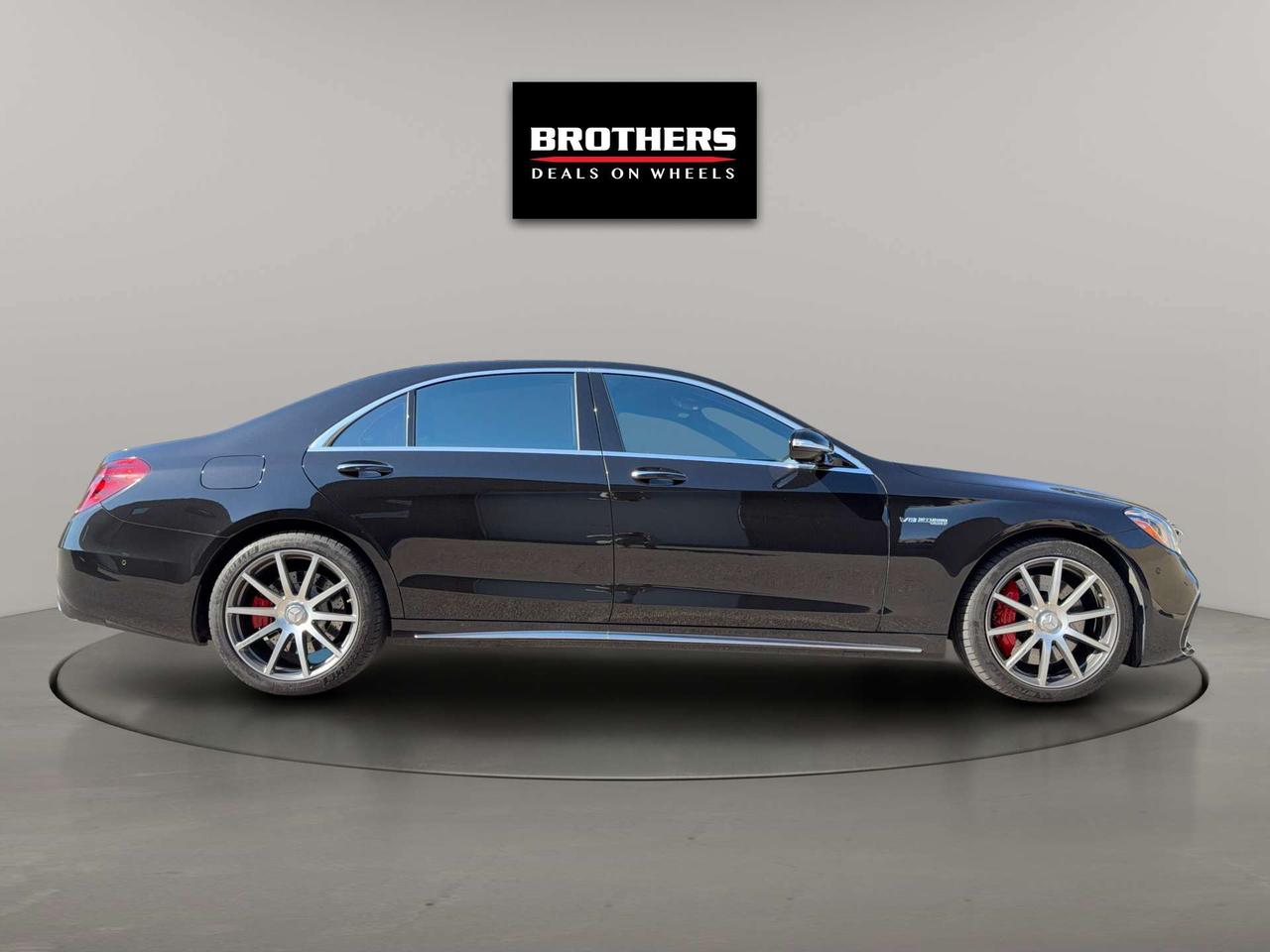 2018 Mercedes-Benz S-Class AMG S 63 4Matic Sedan Photo