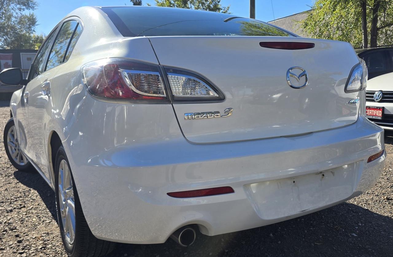 2012 Mazda MAZDA3 GS Photo