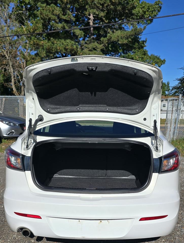 2012 Mazda MAZDA3 GS Photo