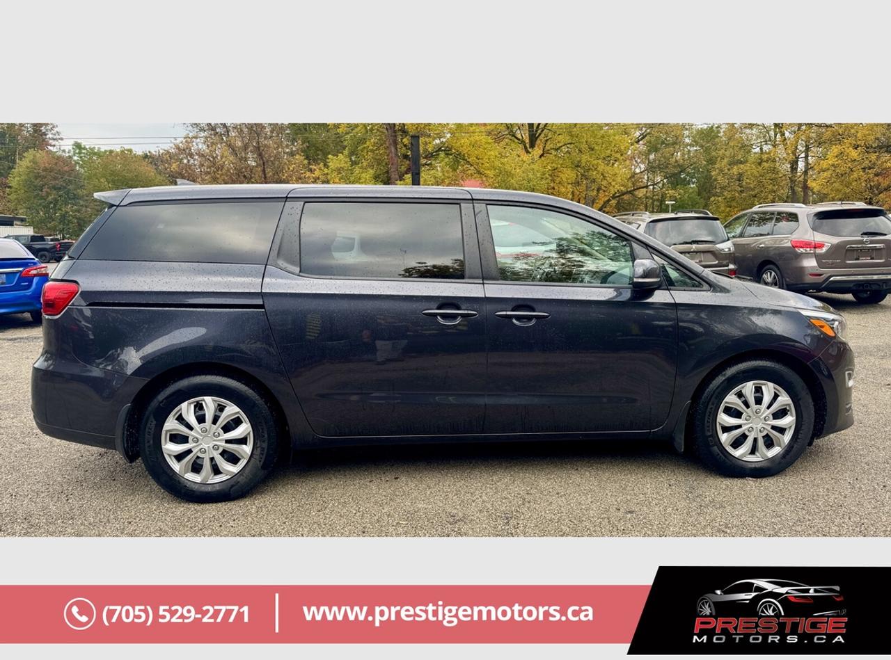 2019 Kia Sedona L Photo
