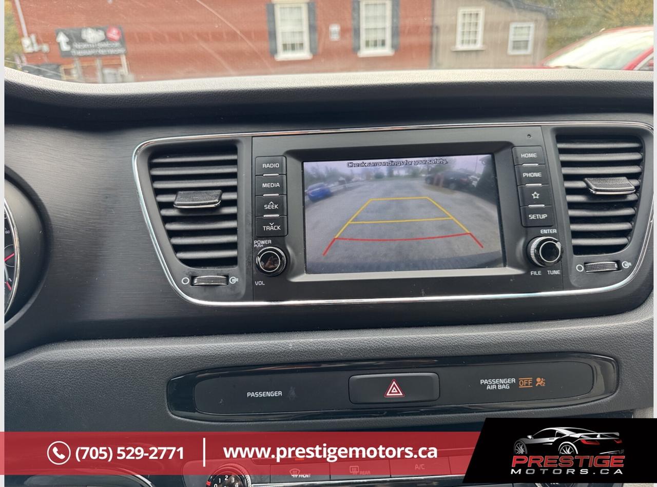 2019 Kia Sedona L Photo