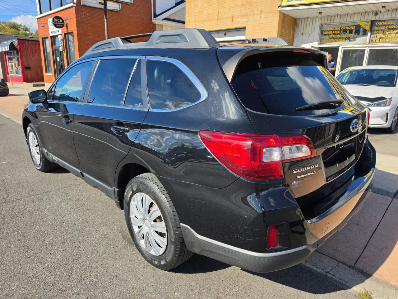 2017 Subaru Outback 5dr Wgn CVT 2.5i PZEV Photo