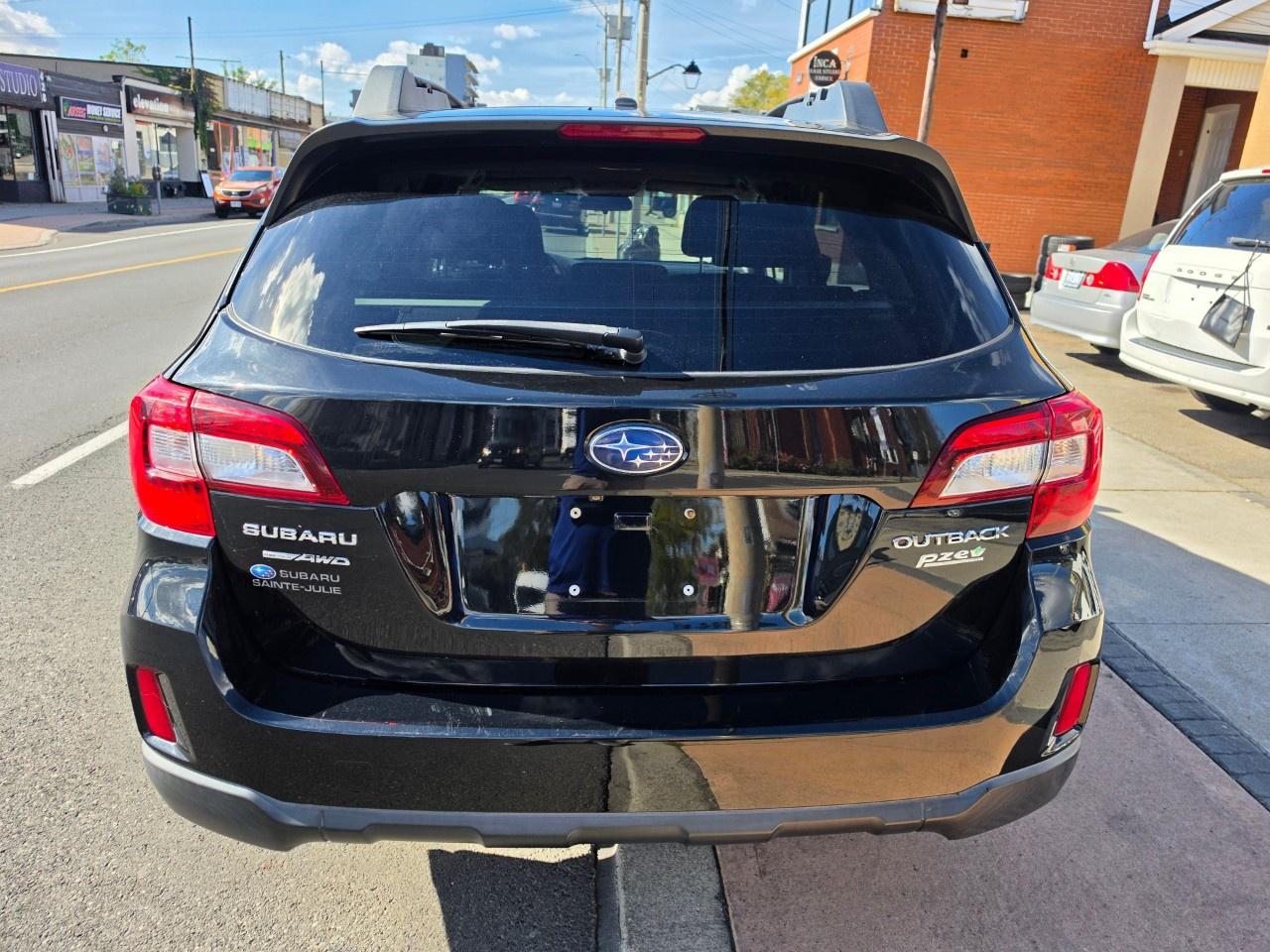 2017 Subaru Outback 5dr Wgn CVT 2.5i PZEV Photo