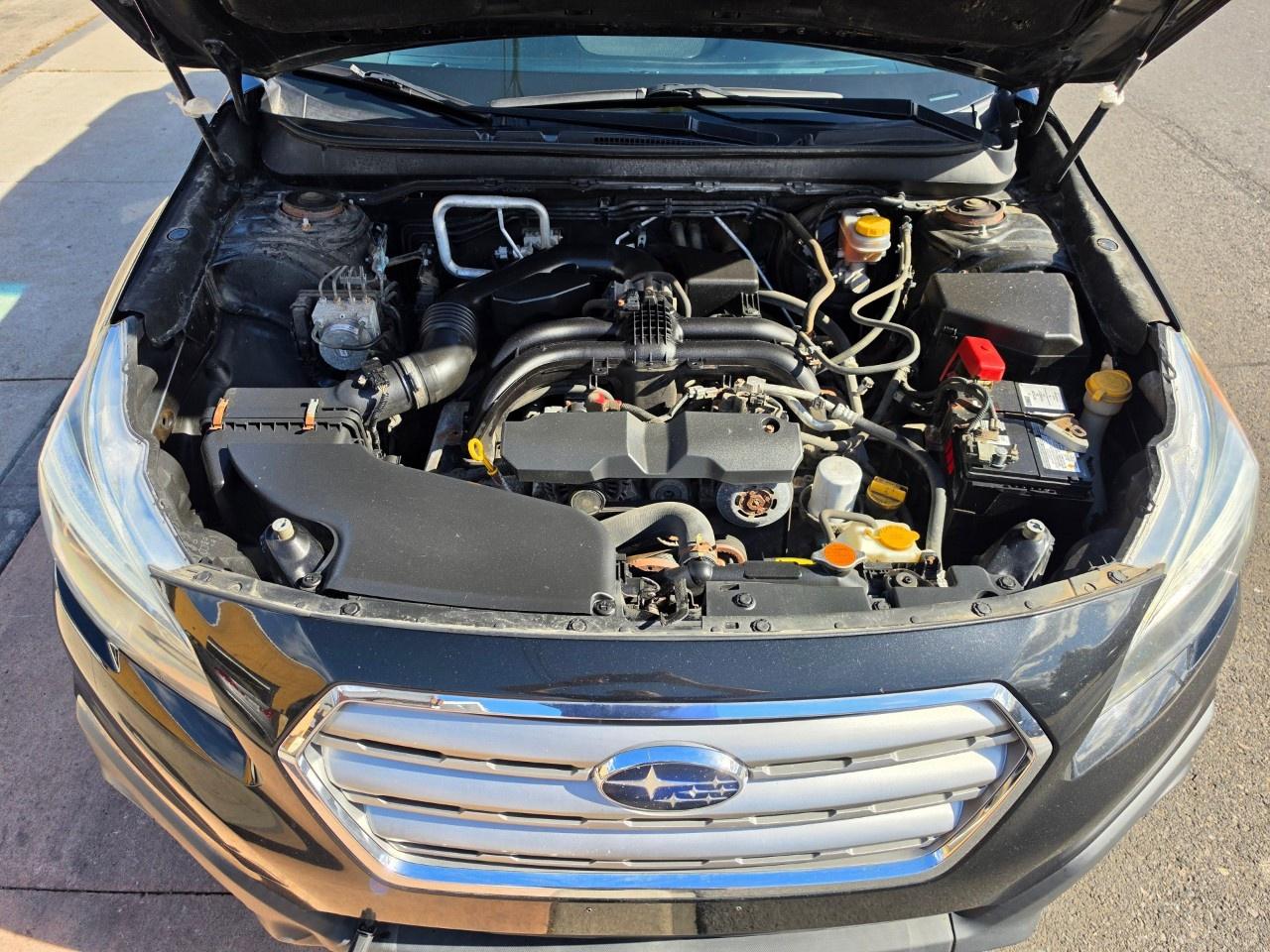 2017 Subaru Outback 5dr Wgn CVT 2.5i PZEV Photo