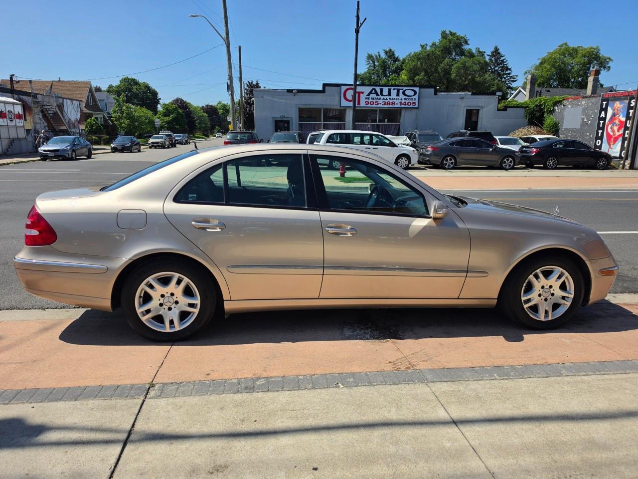 2003 Mercedes-Benz E-Class E320 Sedan Photo